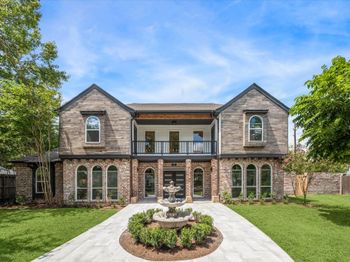 506 Walworten Court