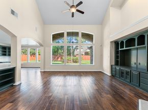 7 N Beech Springs Circle, Spring TX 77389
