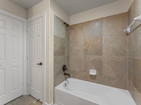 7 N Beech Springs Circle, Spring TX 77389