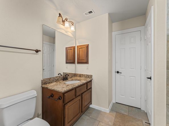 7 N Beech Springs Circle, Spring TX 77389