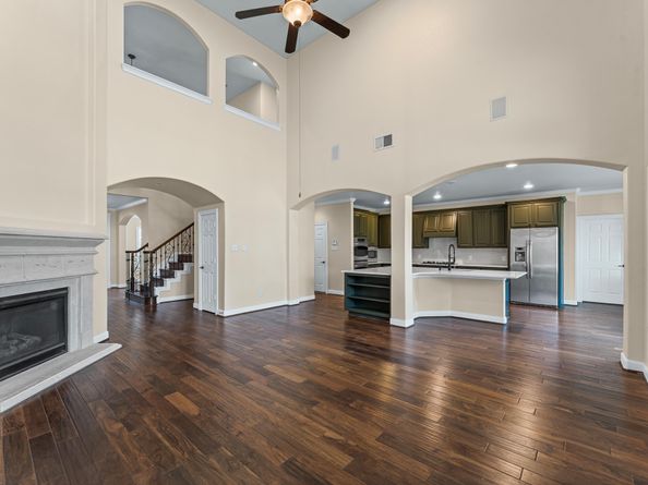 7 N Beech Springs Circle, Spring TX 77389