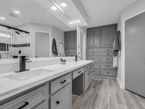 1619 Fall Valley Drive, Houston TX 77077