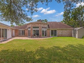 1619 Fall Valley Drive, Houston TX 77077