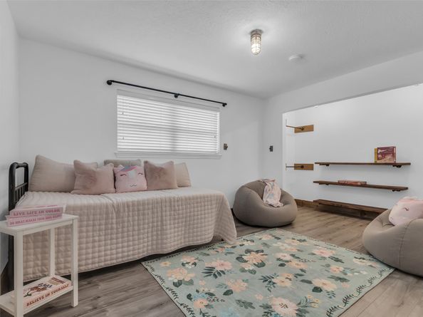 1619 Fall Valley Drive, Houston TX 77077