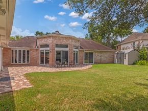 1619 Fall Valley Drive, Houston TX 77077