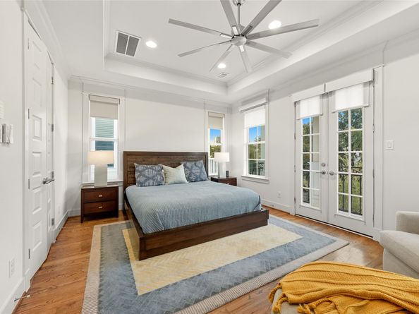521 W 23rd Street, Houston TX 77008