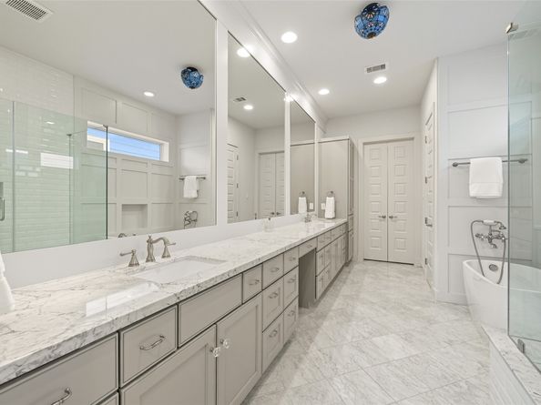 521 W 23rd Street, Houston TX 77008
