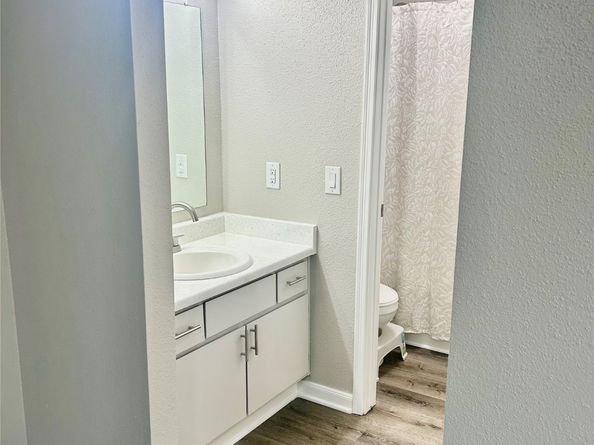 12660 Ashford Point Drive 608, Houston TX 77082