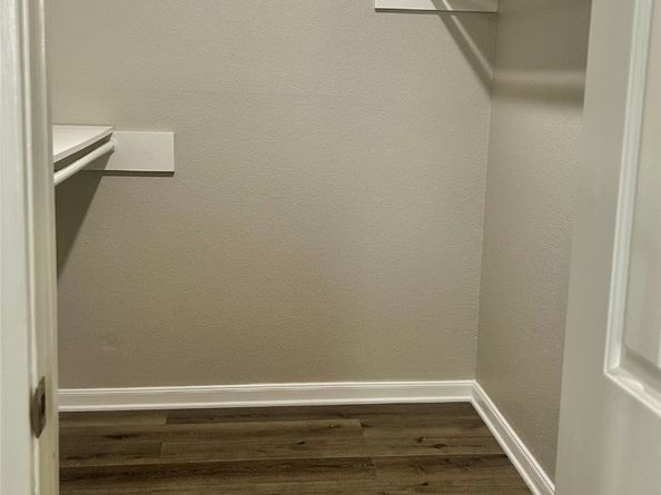 12660 Ashford Point Drive 608, Houston TX 77082