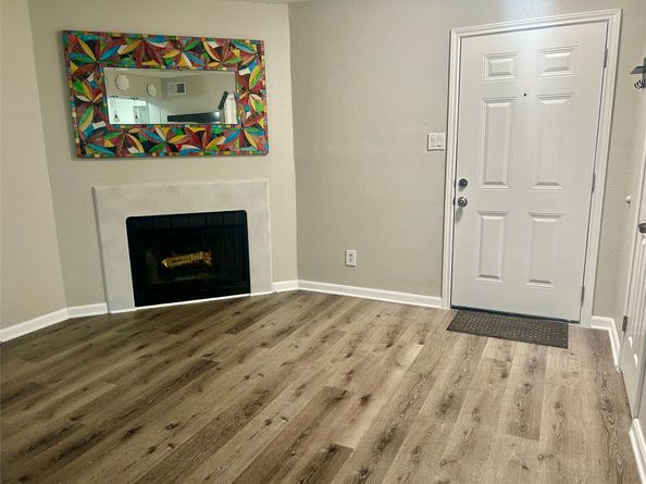 12660 Ashford Point Drive 608, Houston TX 77082