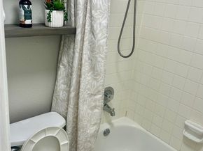 12660 Ashford Point Drive 608, Houston TX 77082