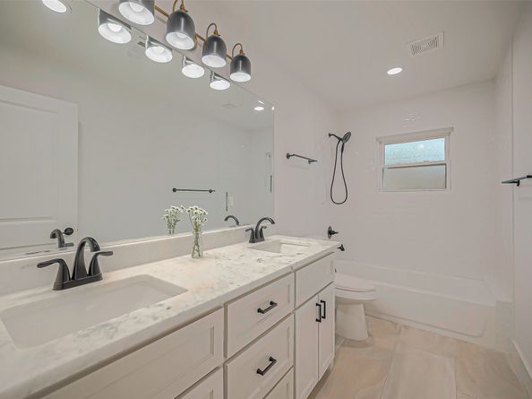 3539 Woodvalley Drive, Houston TX 77025