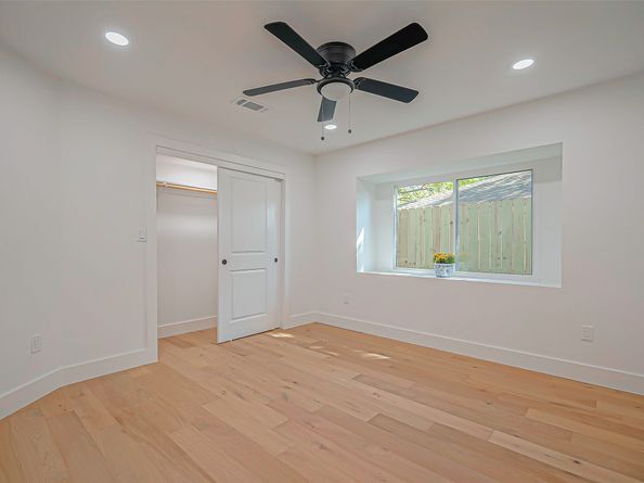 3539 Woodvalley Drive, Houston TX 77025