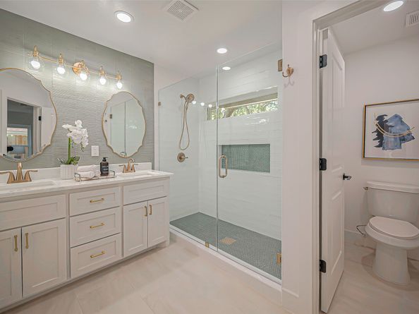 3539 Woodvalley Drive, Houston TX 77025