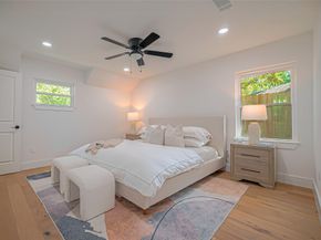3539 Woodvalley Drive, Houston TX 77025