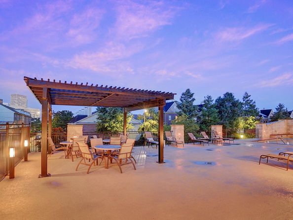 1900 Genesee Street 310, Houston TX 77006