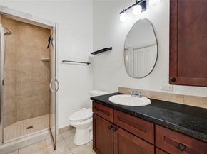 1900 Genesee Street 310, Houston TX 77006