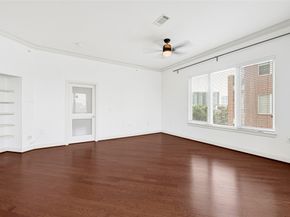 1900 Genesee Street 310, Houston TX 77006