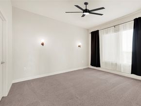 1900 Genesee Street 310, Houston TX 77006