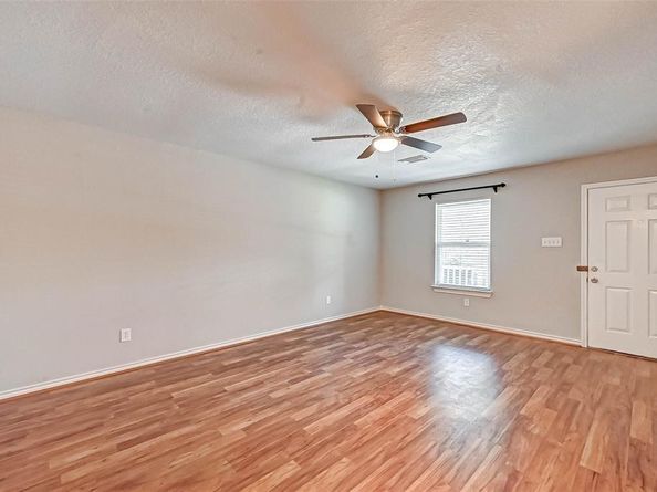 3335 Angel Lane, Houston TX 77045