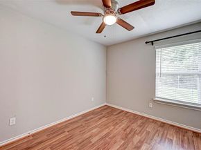 3335 Angel Lane, Houston TX 77045