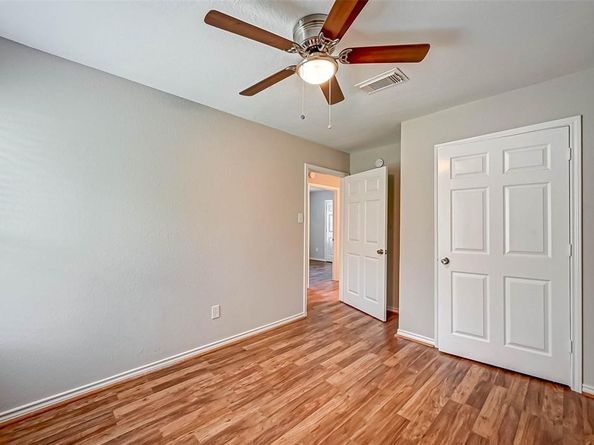 3335 Angel Lane, Houston TX 77045