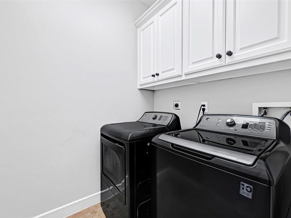 194 W Breezy Way, The Woodlands TX 77380