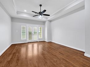194 W Breezy Way, The Woodlands TX 77380