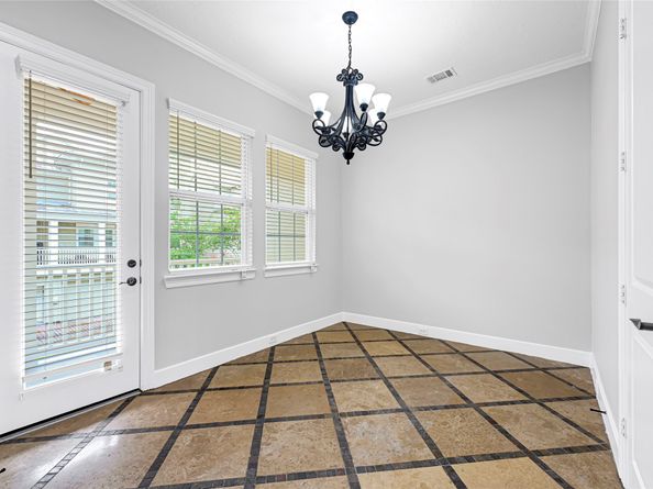 194 W Breezy Way, The Woodlands TX 77380