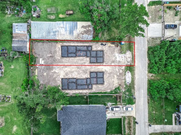8598 Hoffman Street, Houston TX 77016