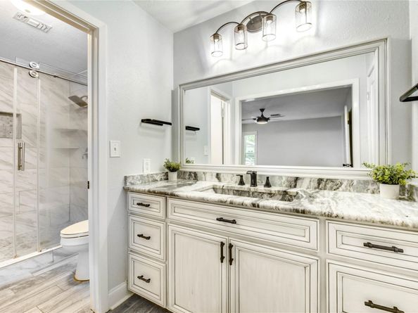 1904 Nursery Road, The Woodlands TX 77380