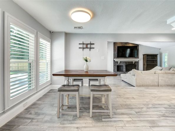 1904 Nursery Road, The Woodlands TX 77380