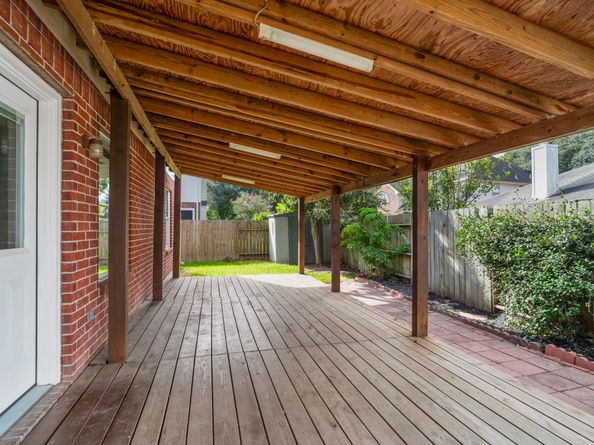 16207 April Ridge Drive, Houston TX 77083