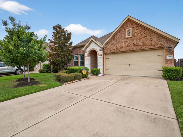 2606 Ivy Wood Lane, Conroe TX 77385