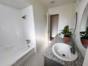 9646 Springview Lane, Houston TX 77080