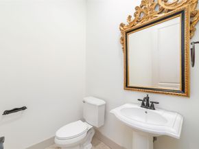 2822 Stuart Manor, Houston TX 77082