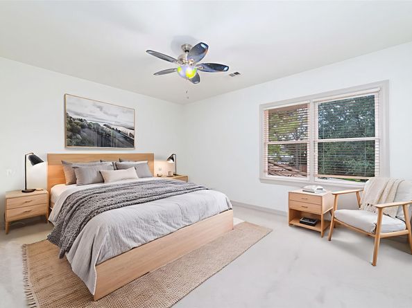 2822 Stuart Manor, Houston TX 77082