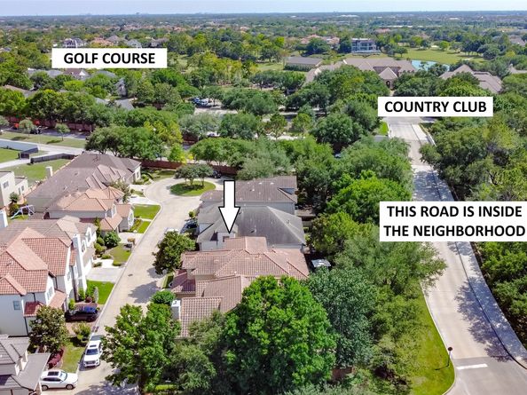 2822 Stuart Manor, Houston TX 77082