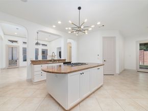 2822 Stuart Manor, Houston TX 77082