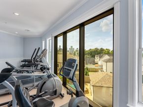 2802 Morrison Street 201, Houston TX 77009