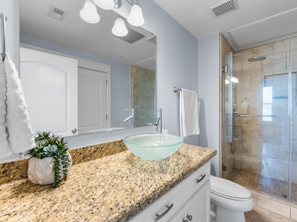 2802 Morrison Street 201, Houston TX 77009