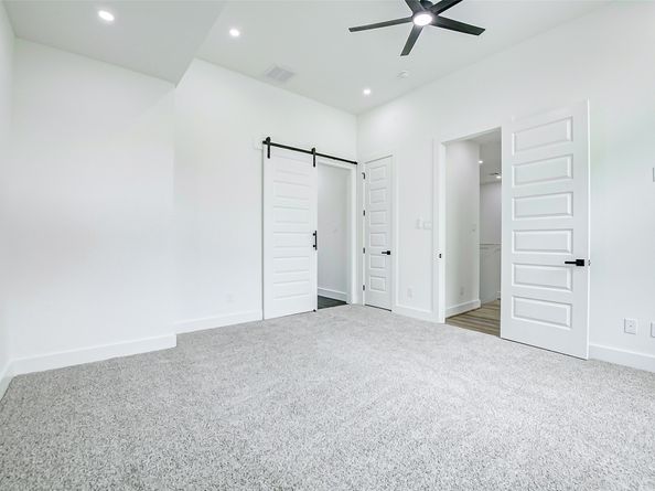 1913 Hoskins Drive G, Houston TX 77080