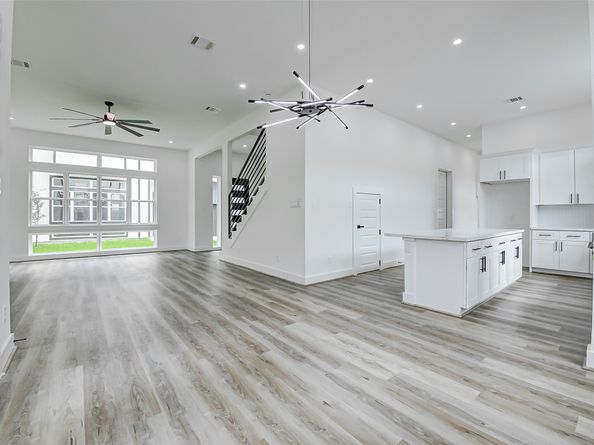 1913 Hoskins Drive G, Houston TX 77080