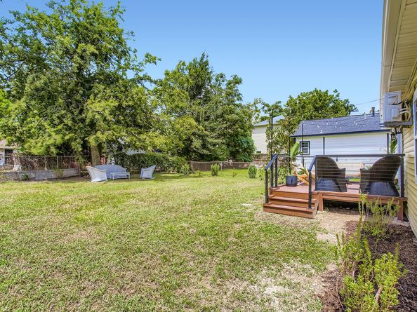 4005 Maury Street, Houston TX 77009