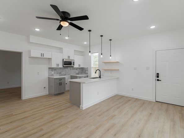 7126 Bywood Street, Houston TX 77028