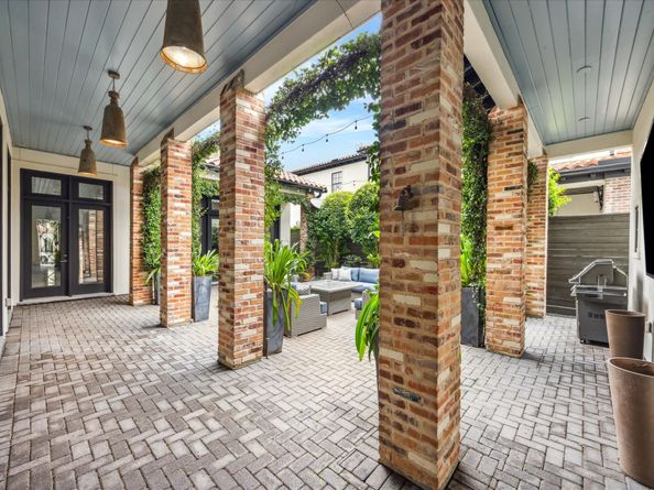 7510 Ciano Lane, Houston TX 77055