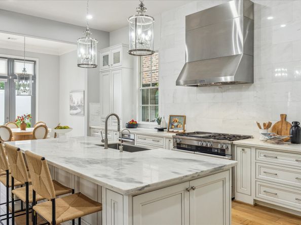 7510 Ciano Lane, Houston TX 77055