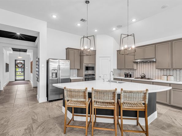 423 Bartlett Street, Webster TX 77598