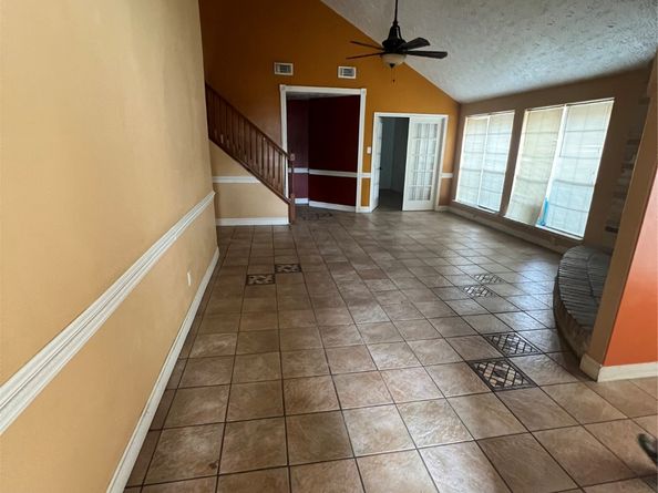 3910 Ebury Drive, Houston TX 77066