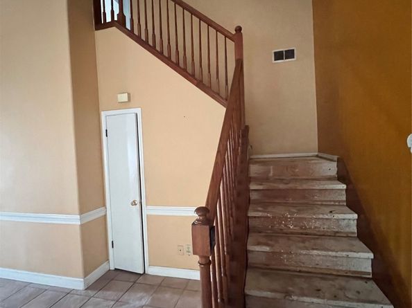 3910 Ebury Drive, Houston TX 77066